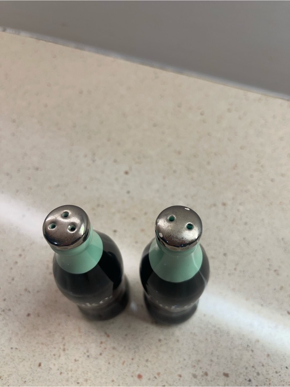 Mint Green Top Salt and Pepper Shakers - Modern Kitchen Set - Picture 7 of 10